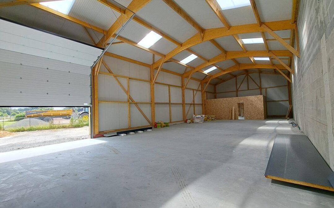 Fond/mur commercial Plélan-le-Grand – réf 35057-L358