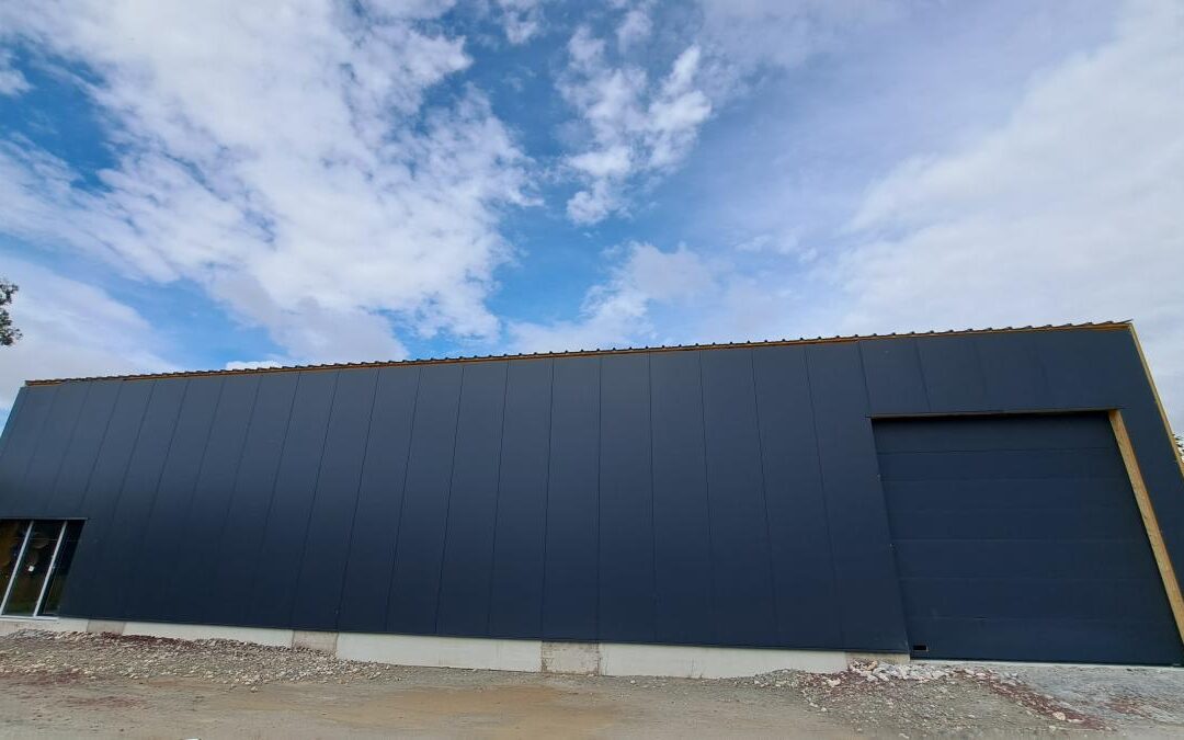 Fond/mur commercial Plélan-le-Grand – réf 35057-L358